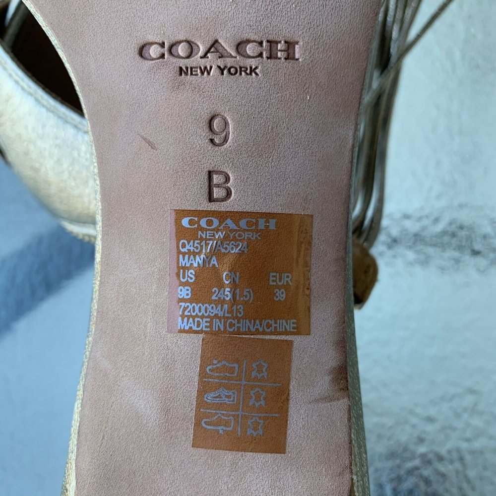 Coach Gold Strappy leather Dress Sandals 9B - Picture 8 of 8